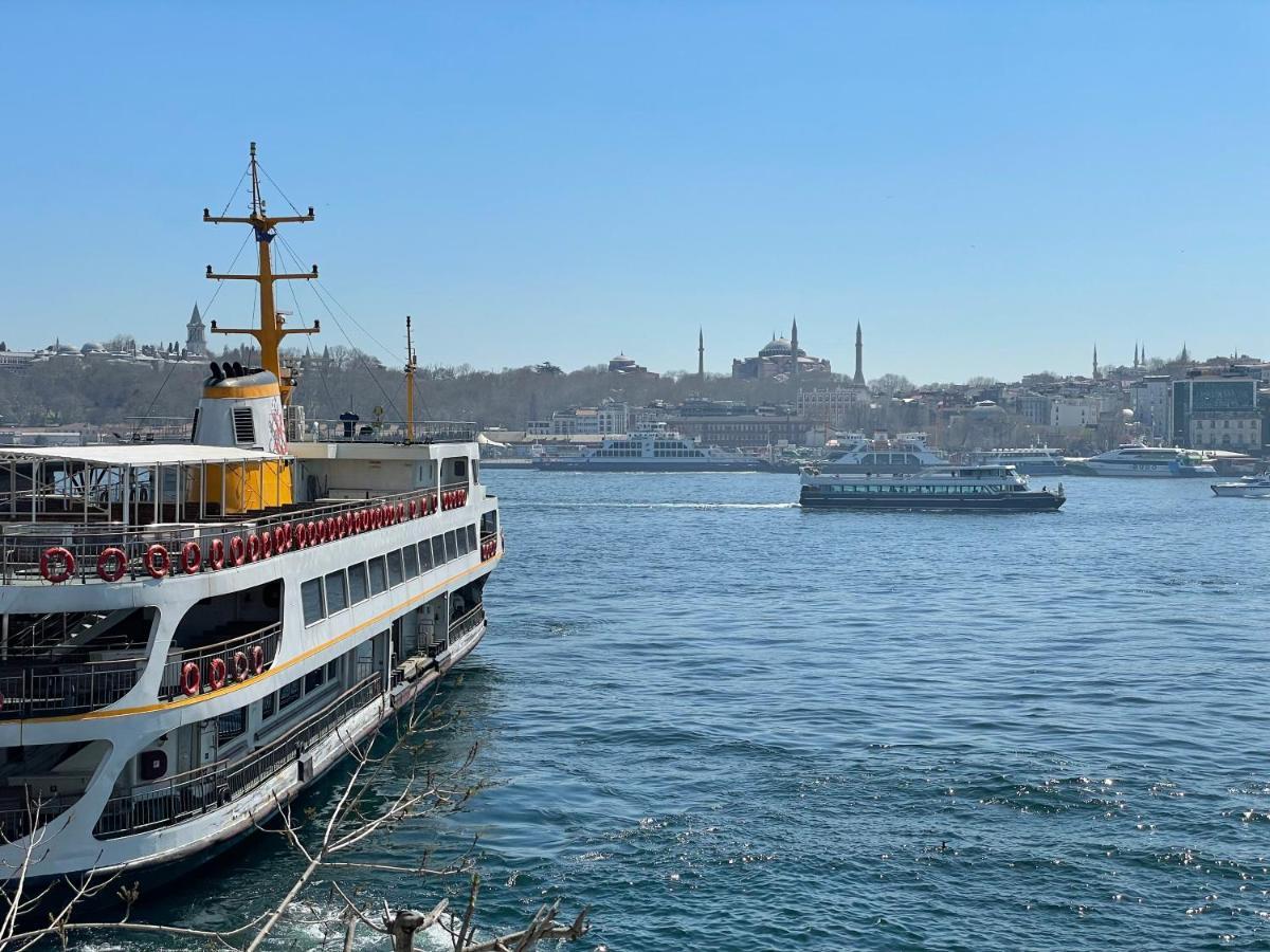 Kavi Seaside Hotel Istanbul Exterior photo