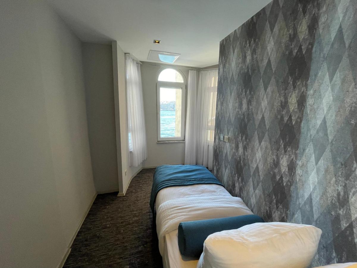 Kavi Seaside Hotel Istanbul Exterior photo