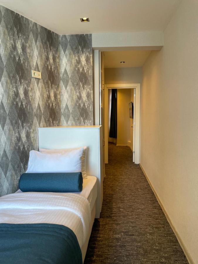 Kavi Seaside Hotel Istanbul Exterior photo