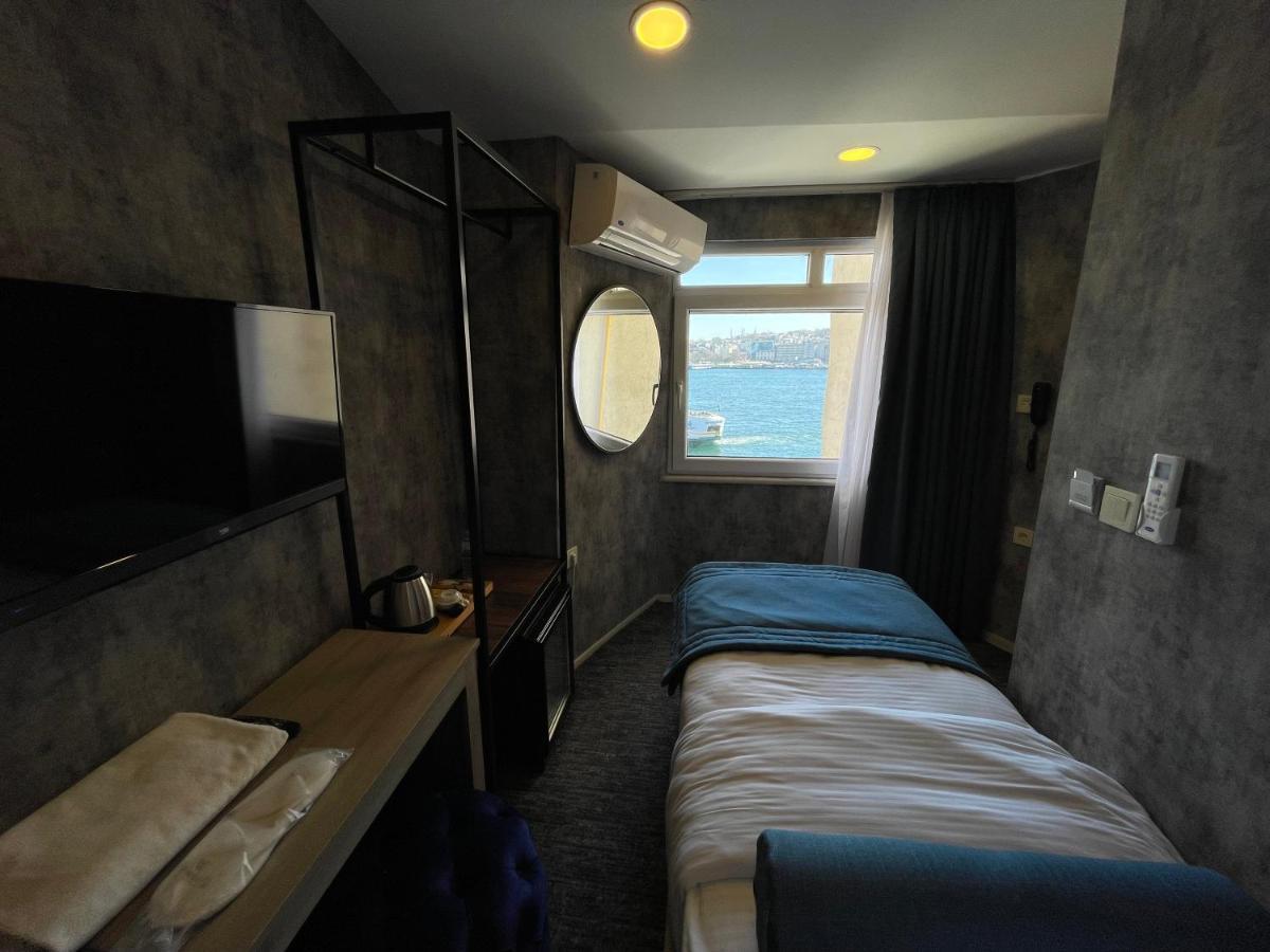 Kavi Seaside Hotel Istanbul Exterior photo